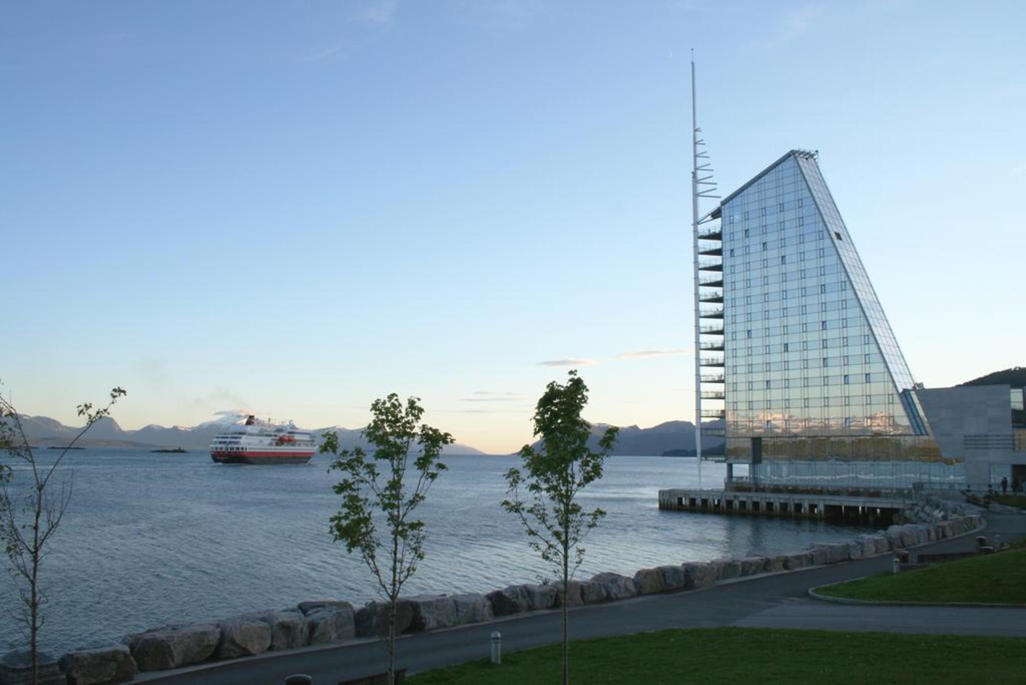 Scandic Seilet Hotel Molde Exterior photo