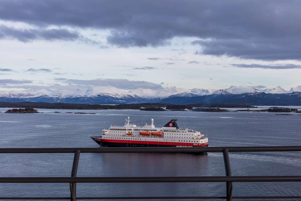 Scandic Seilet Hotel Molde Exterior photo