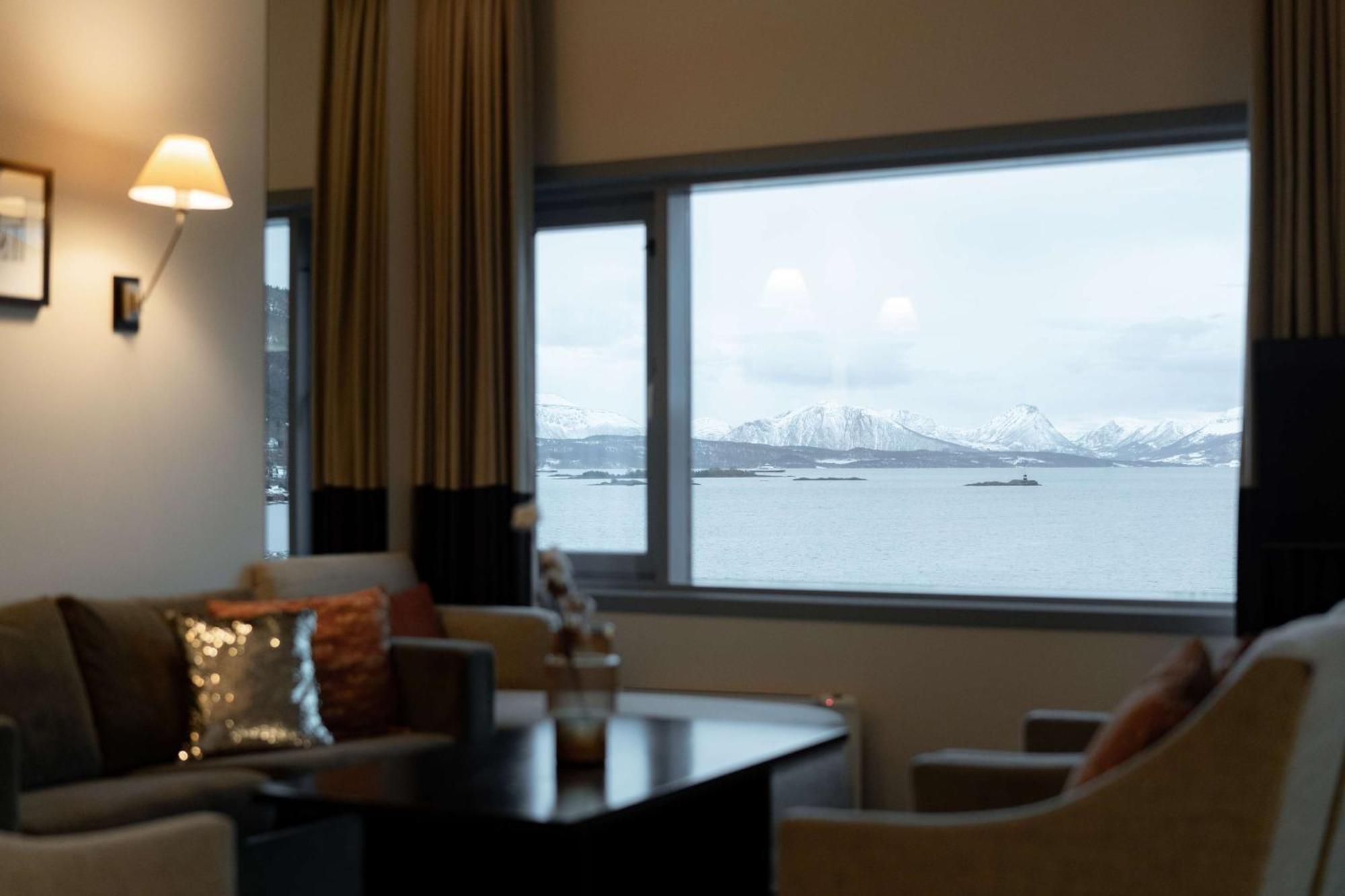 Scandic Seilet Hotel Molde Exterior photo