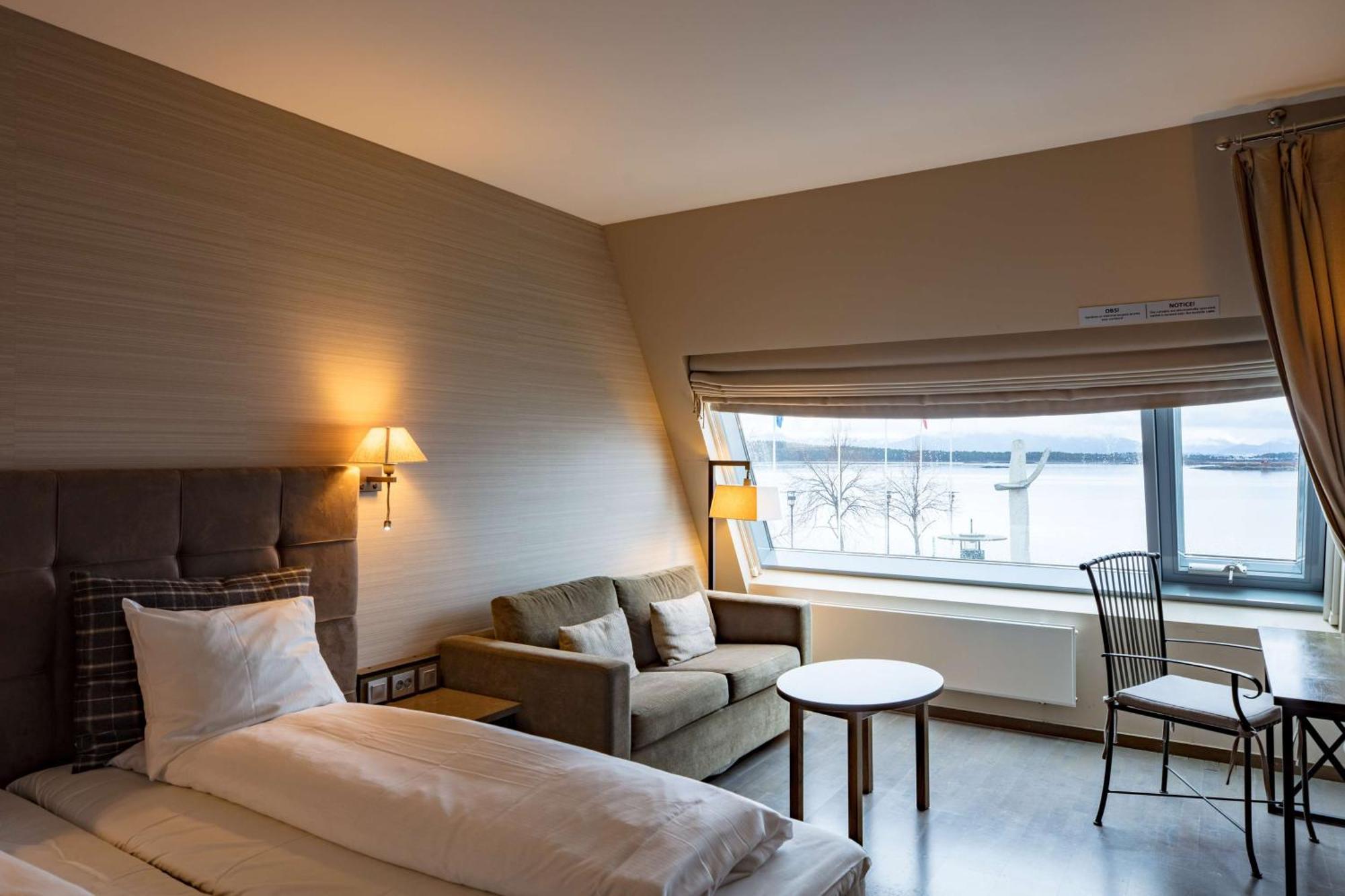 Scandic Seilet Hotel Molde Exterior photo
