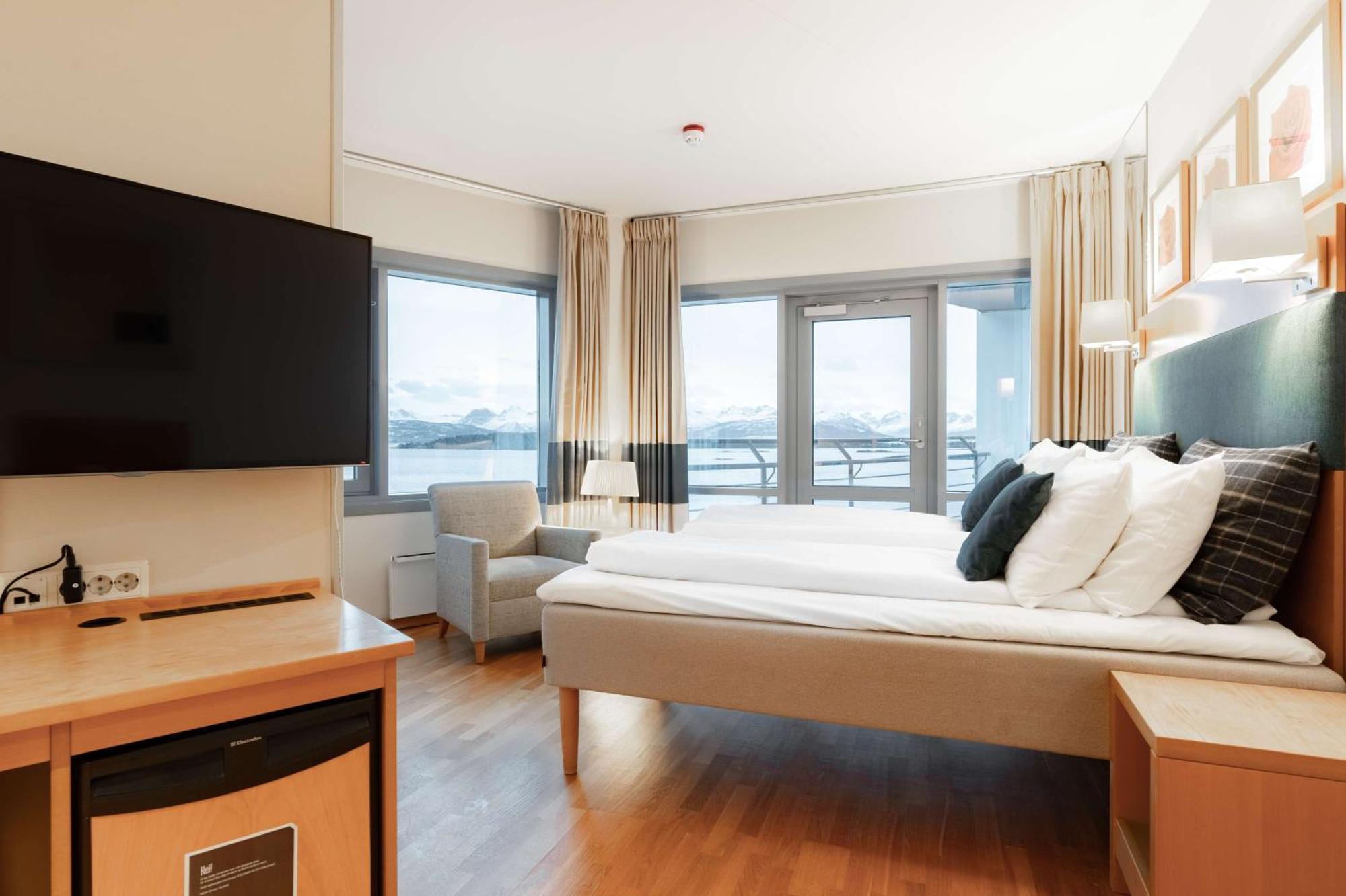 Scandic Seilet Hotel Molde Exterior photo